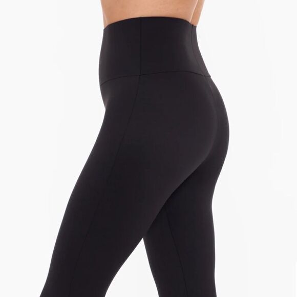 Miraclesuit Deep Athleisure Leggings BLACK - 2368 NWT - Picture 3 of 9